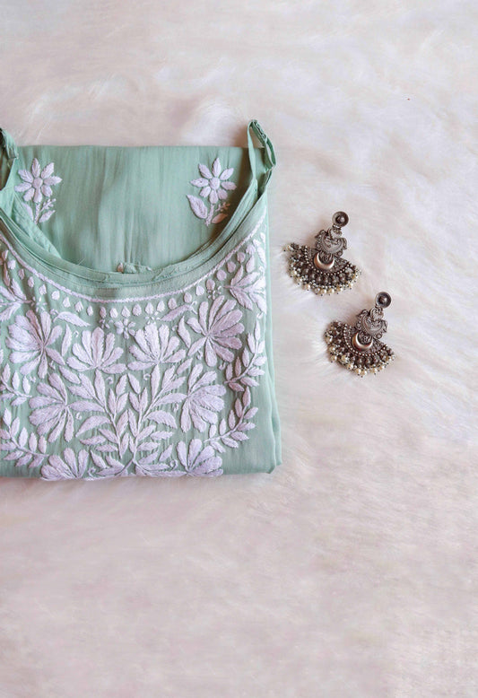 EIRA PASTEL GREEN SLEEVELESS RAYON KURTA